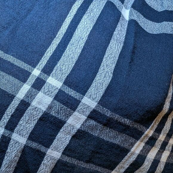 Lucky Brand Women's Size Large Dark Blue White Plaid Button Down Long Sleeve Top - Picture 9 of 12